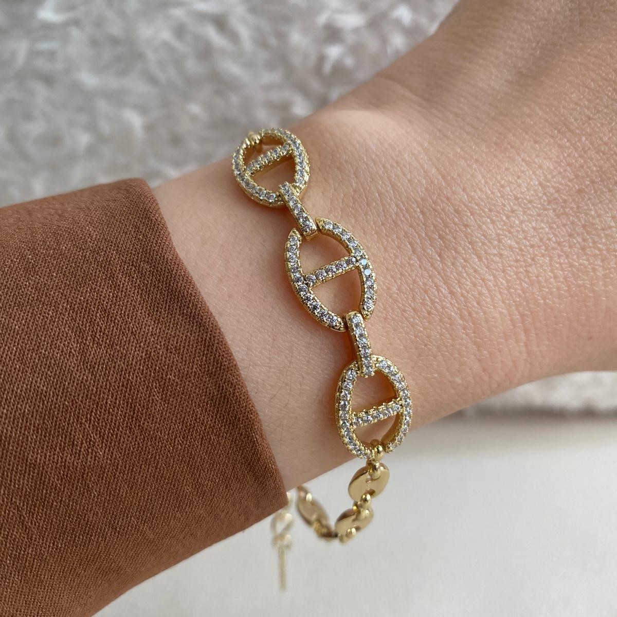 Xuping Gold rengi Oval Plaka Gemici Bileklik