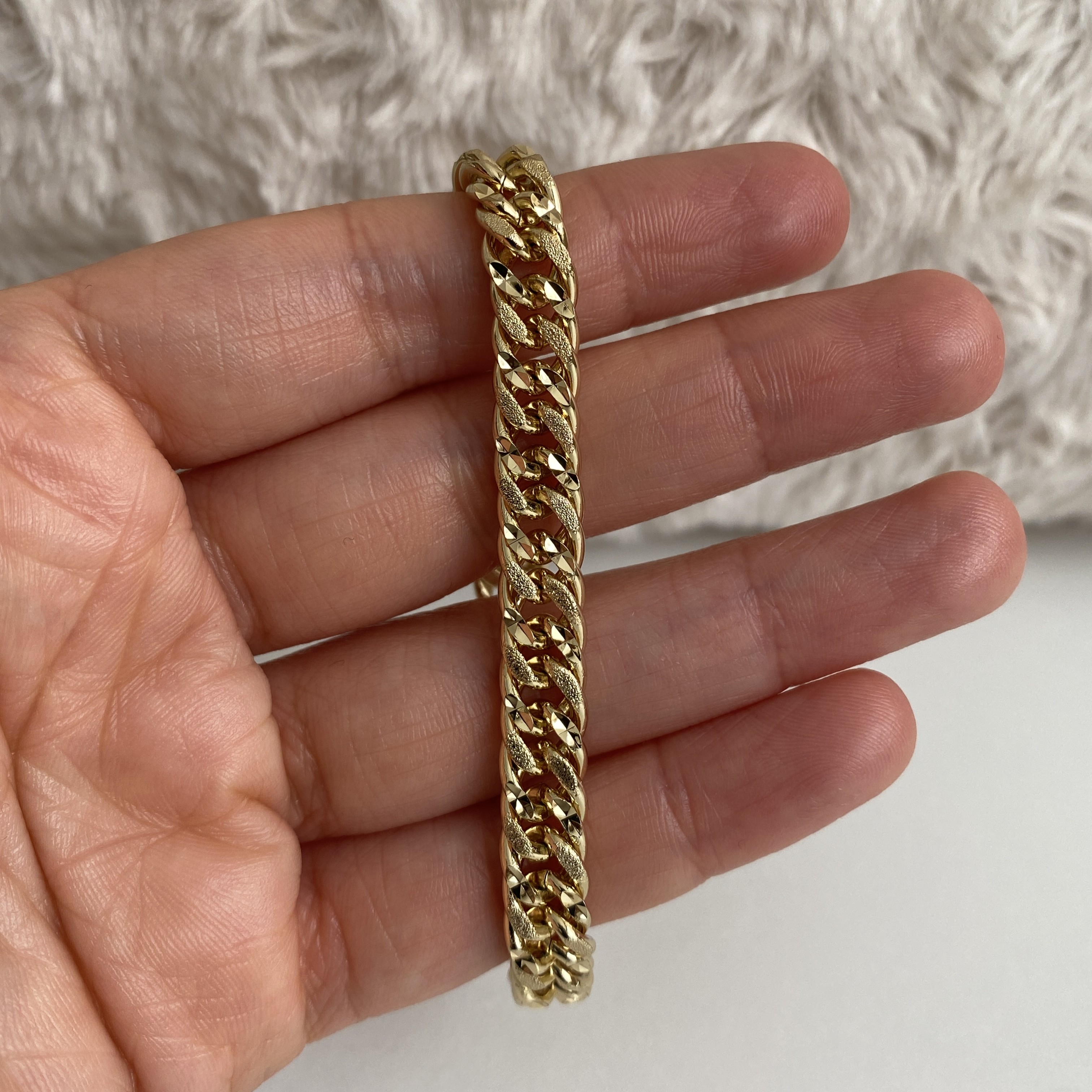 Xuping Gold Rengi Desenli  İnce Balıksırtı Zincir Bileklik