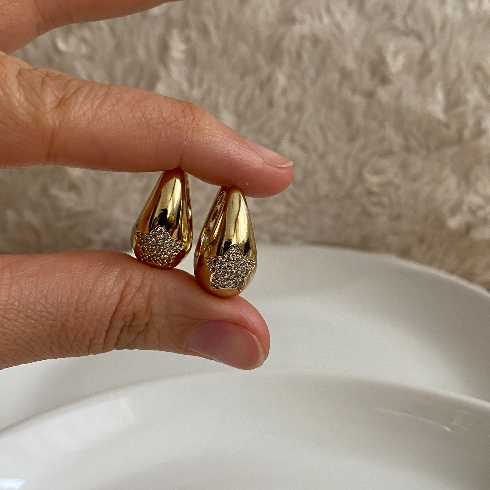 Xuping  Zirkon Taşlı Yıldız Detaylı Damla Küpe