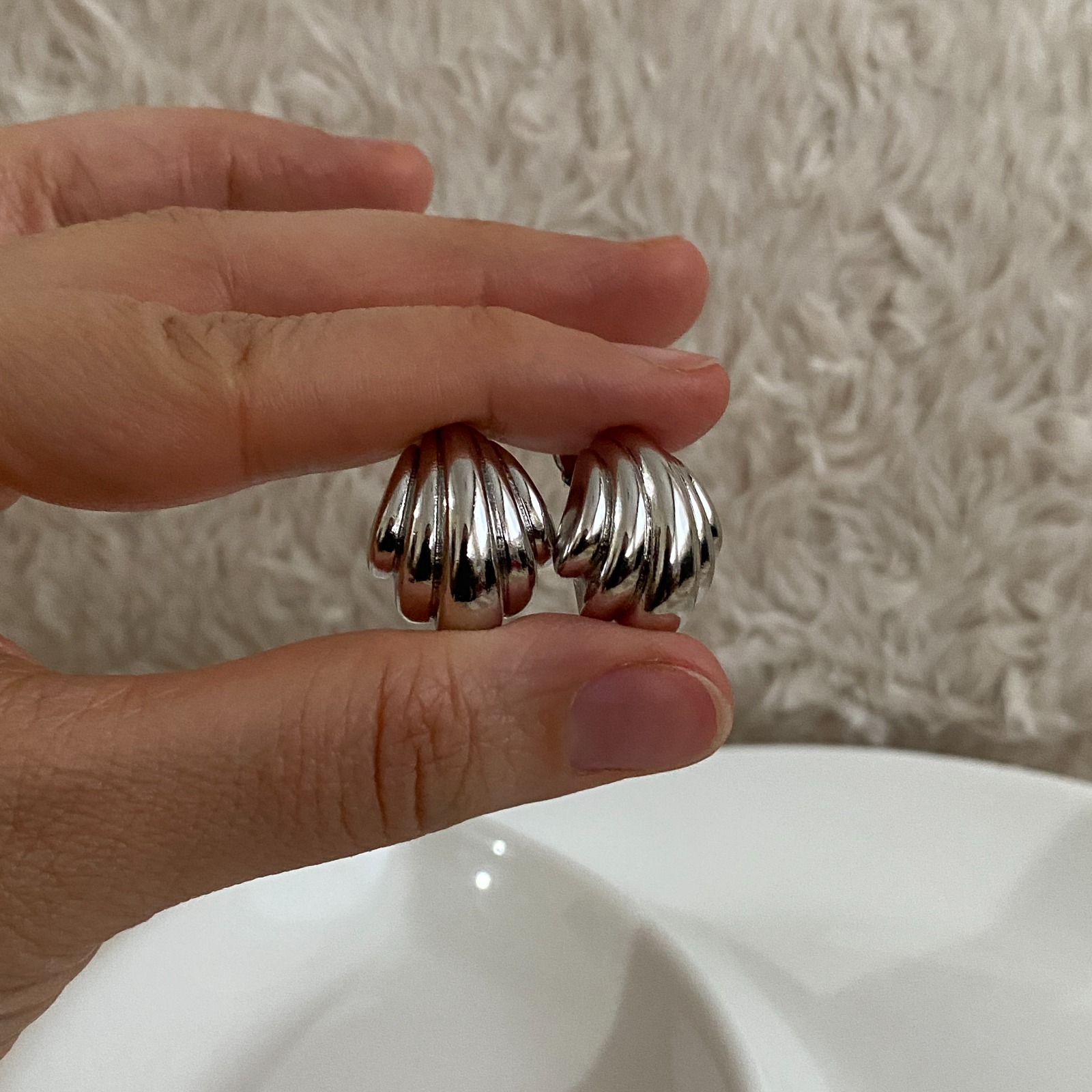 Xuping Silver Rengi İstiridye Küpe