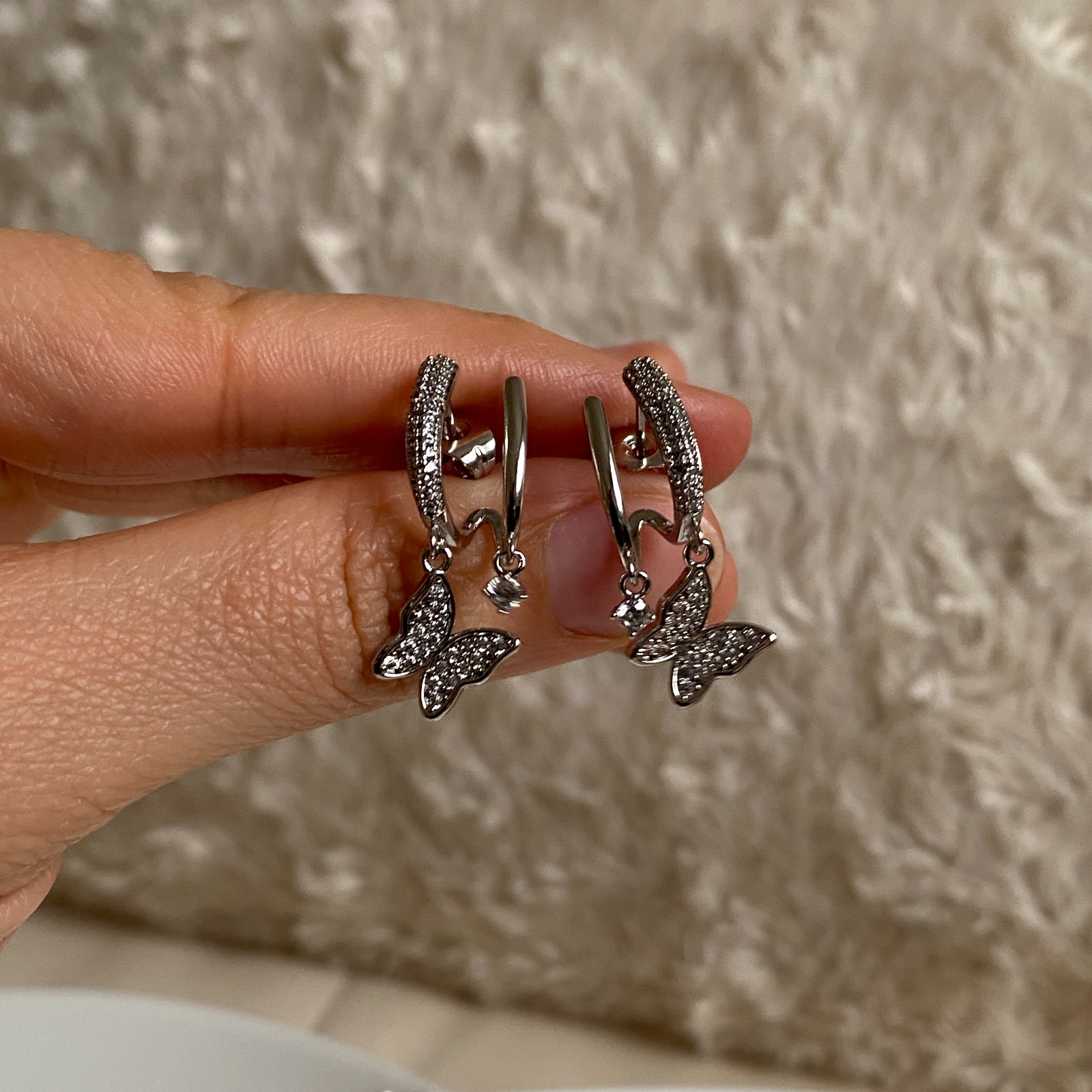 Xuping Silver Rengi Zirkon Taşlı İkili Kelebek Küpe