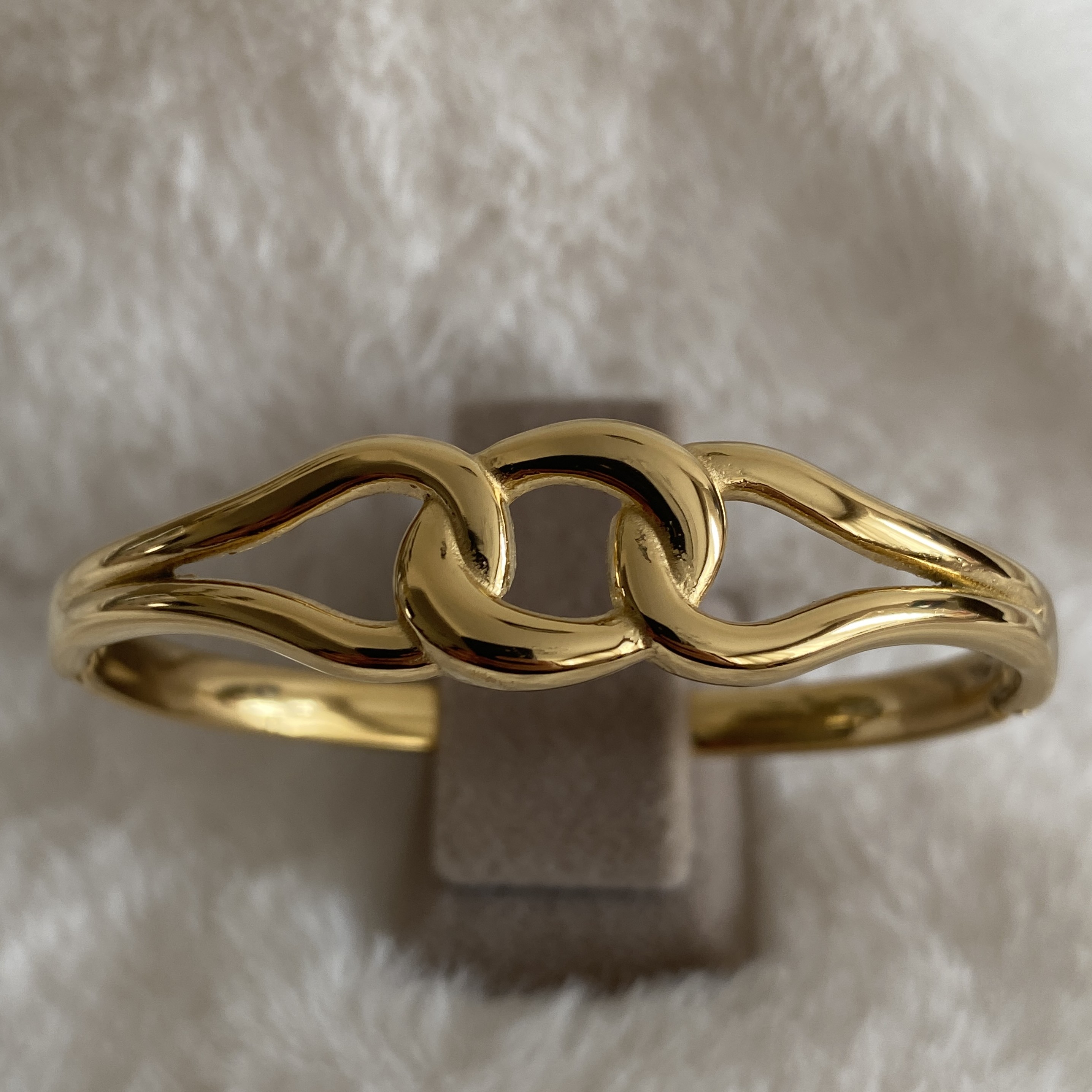 Çelik Gold Rengi Düğüm Detaylı Kelepçe