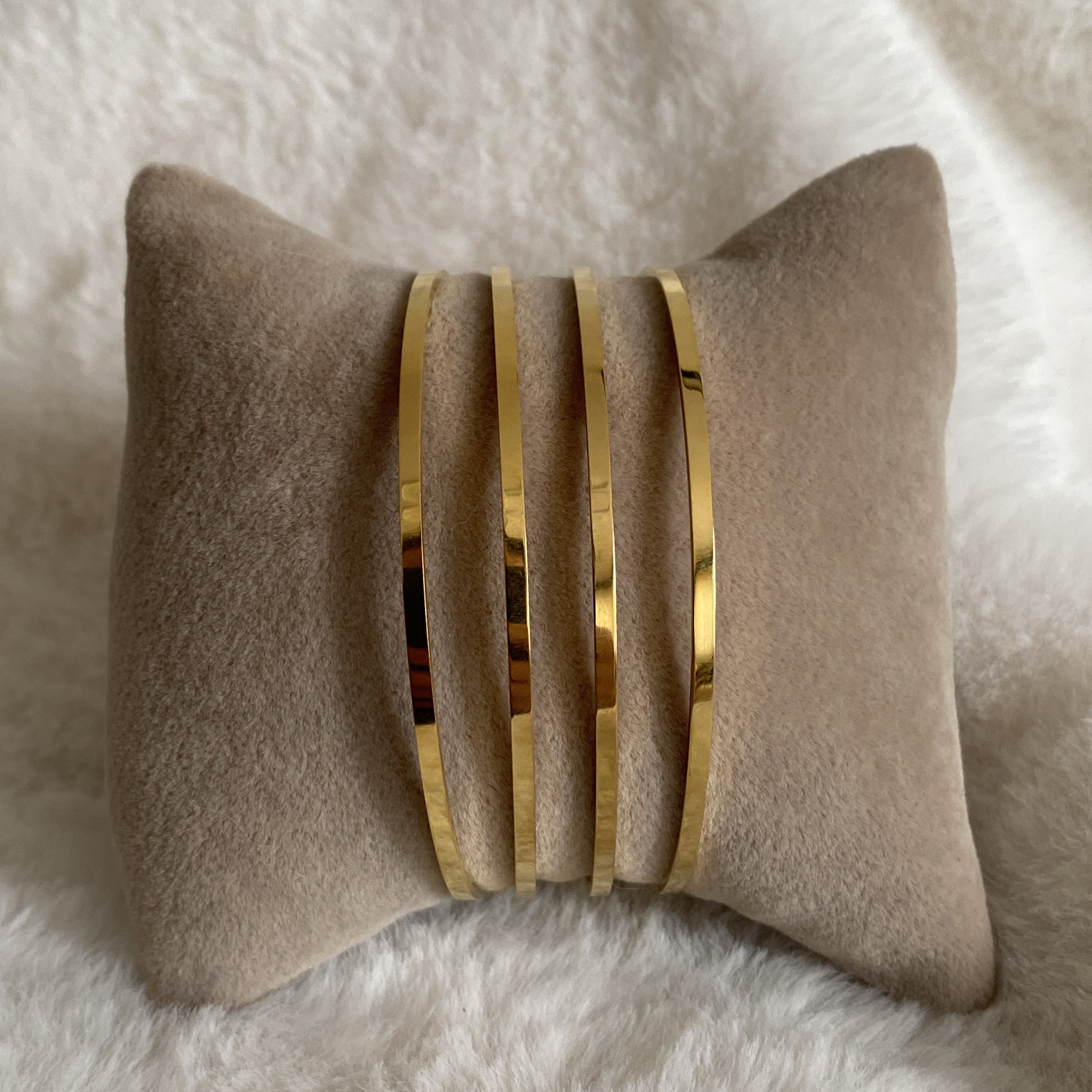 Çelik Gold Rengi 4`lü Kibrit Ajda Bilezik