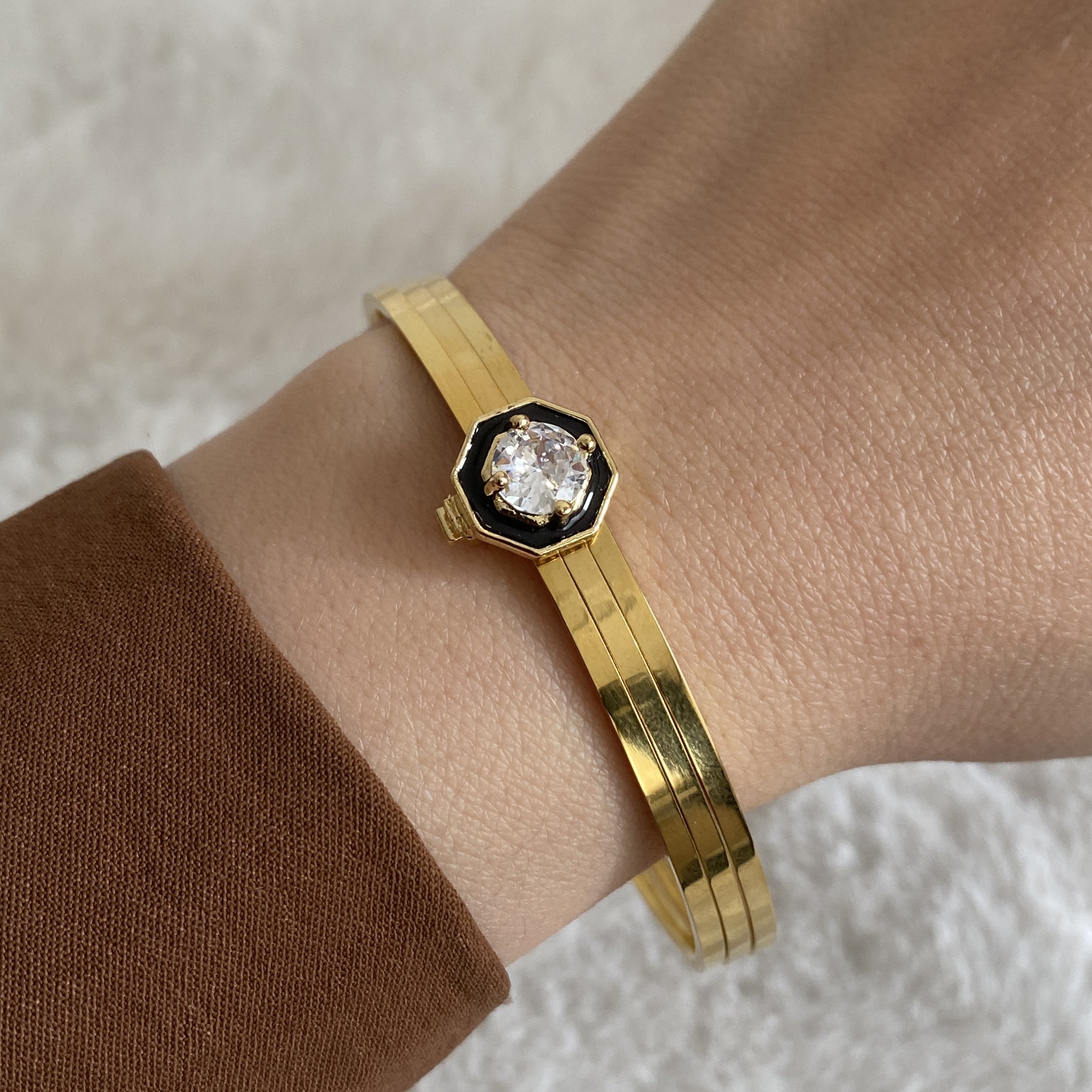 Çelik Gold Rengi Çağla Charmlı 3`lü Ajda Bilezik 60 mm