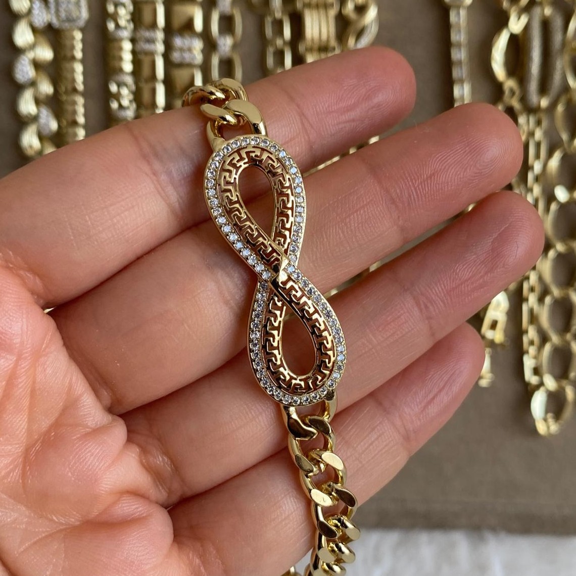 Xuping  Gold Rengi Sonsuzluk Bileklik