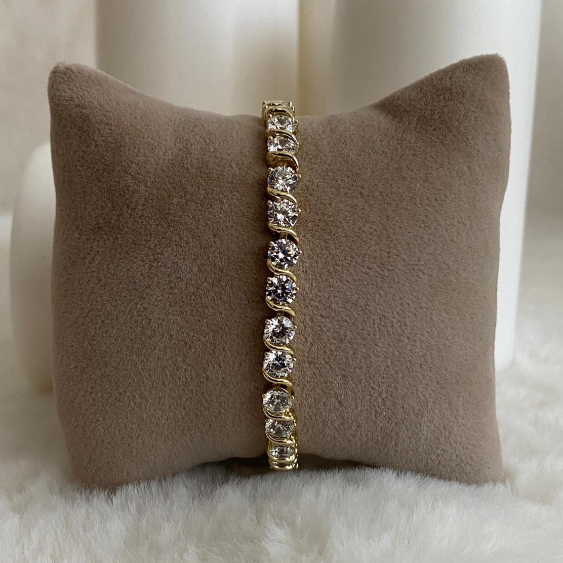 Xuping Gold Rengi Yuvarlak Taşlı Sarmal Bileklik