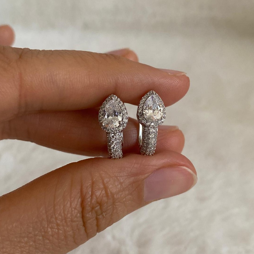 Xuping Silver Rengi  Zirkon Taşlı Küpe